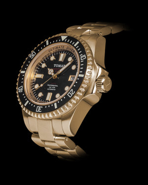 
                  
                    Load image into Gallery viewer, Ultimate Diver GR06B-D2 (Gold/Black) Gold Stainless Steel
                  
                