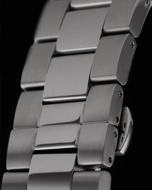 
                  
                    Load image into Gallery viewer, Hector GR04B-D10 (Silver/Black) Silver Stainless Steel
                  
                