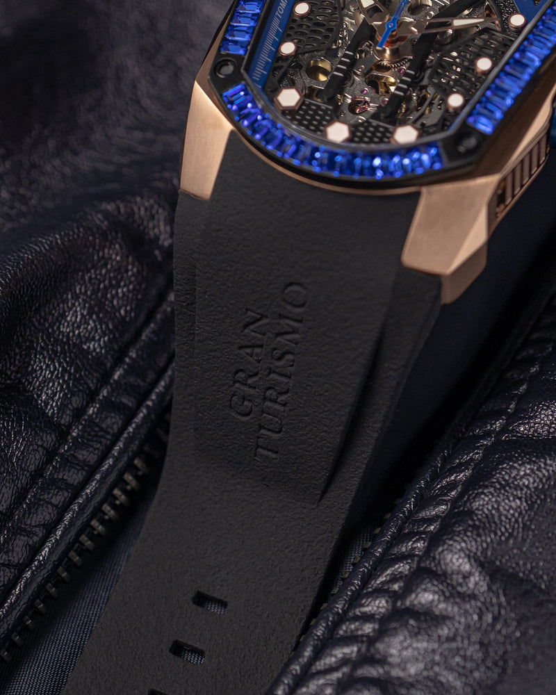 
                  
                    Load image into Gallery viewer, GT Skeleton TW028-D7 (Rosegold/Blue) with Blue Swarovski (Black Rubber Strap)
                  
                