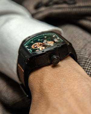 
                  
                    Load image into Gallery viewer, Colt M4 TW029A-D3 (Black/Green) Brown Leather with Rubber Strap
                  
                