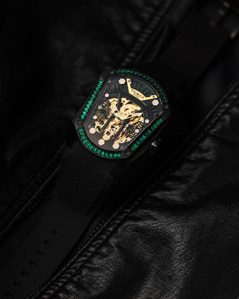 
                  
                    Load image into Gallery viewer, GT Skeleton TW028-D26 (Black) with Green Swarovski (Black Rubber Strap)
                  
                