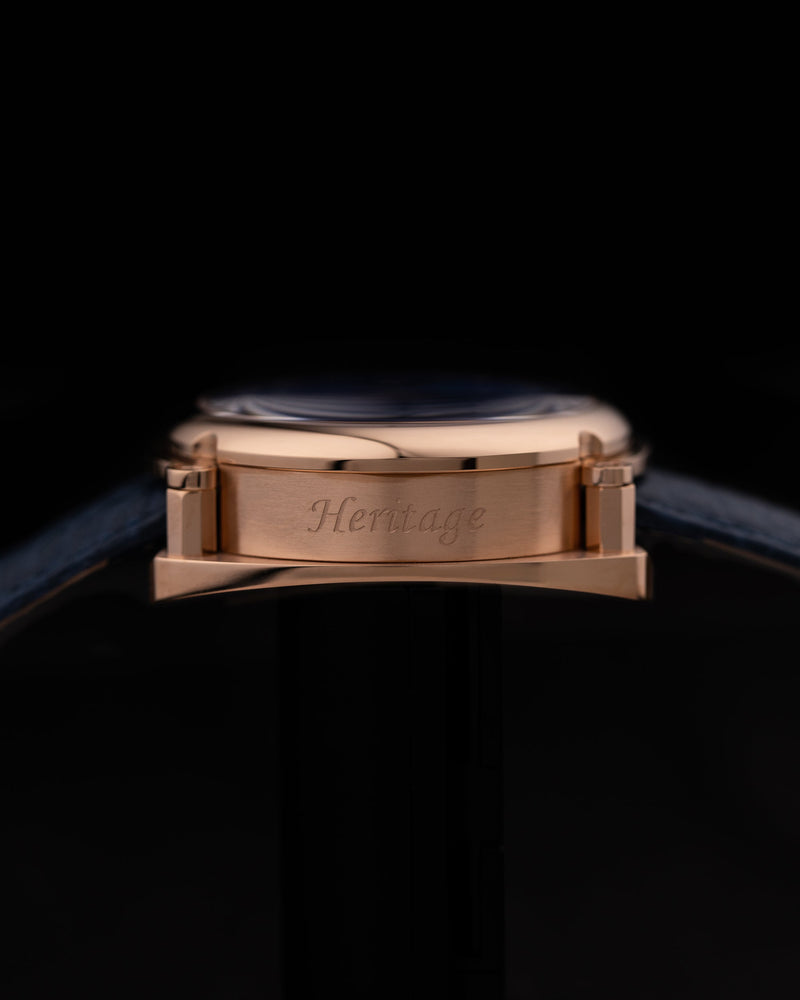 
                  
                    Load image into Gallery viewer, Xavier TW026-D3B (Rosegold/Blue) Navy Leather Strap
                  
                