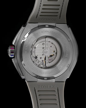 
                  
                    Load image into Gallery viewer, Royale XL TW027S-D20 (Silver) with Swarovski (Grey Black Salmon Leather with Rubber Strap)
                  
                