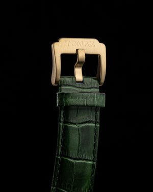 
                  
                    Load image into Gallery viewer, Xavier Automatic TW030-D19 (Gold/Green) Green Bamboo Leather Strap
                  
                