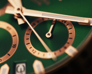 
                  
                    Load image into Gallery viewer, Tomaz Men&amp;#39;s Watch GR02-D7 (Rosegold/Green) Coffee Leather Strap
                  
                